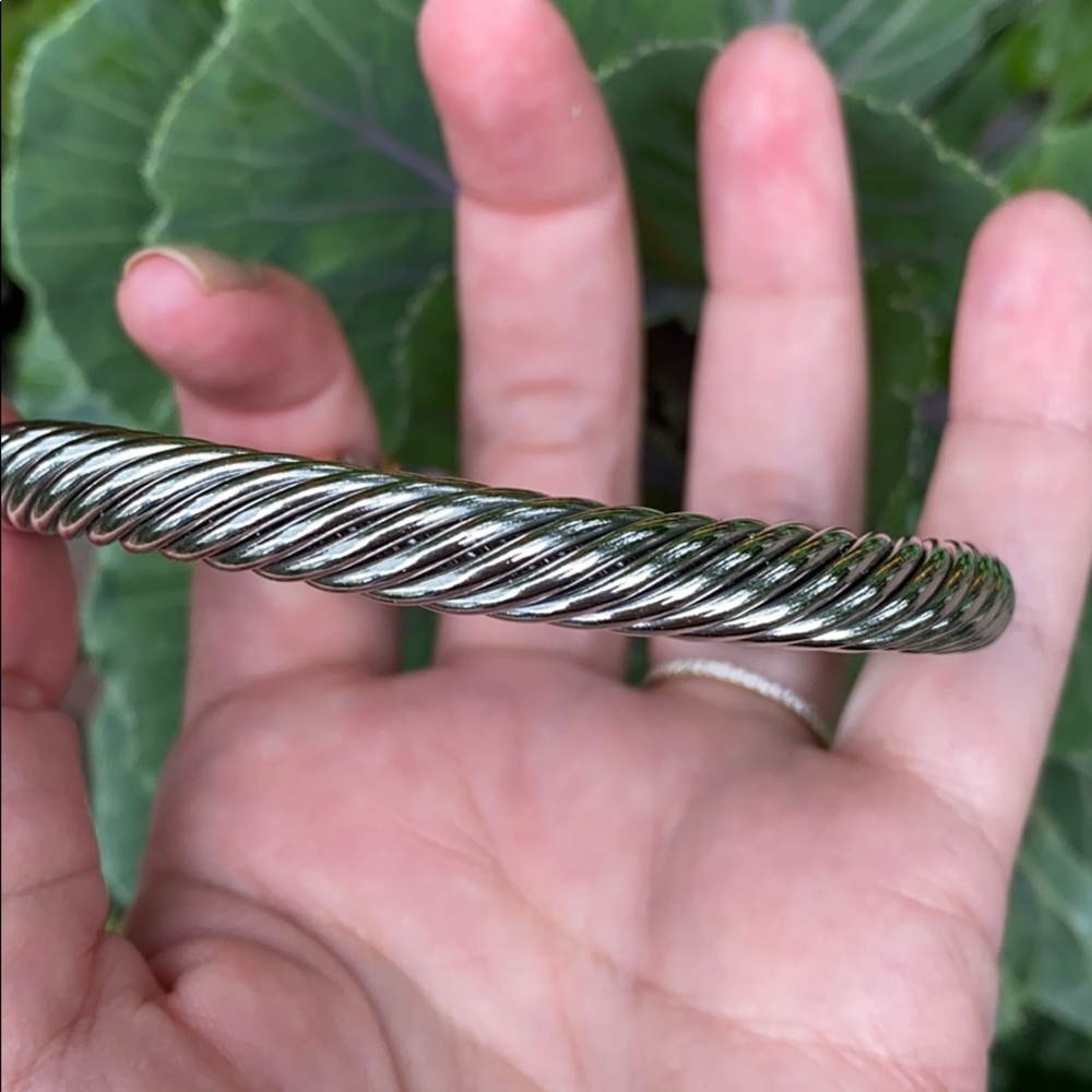 Cute Cable Cuff - image 6